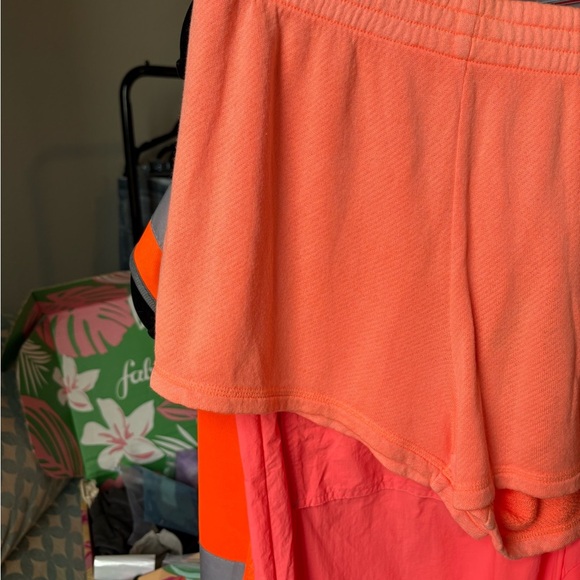 SKIMS Modal French Terry Loose Short-“Neon Orange” - Picture 3 of 3